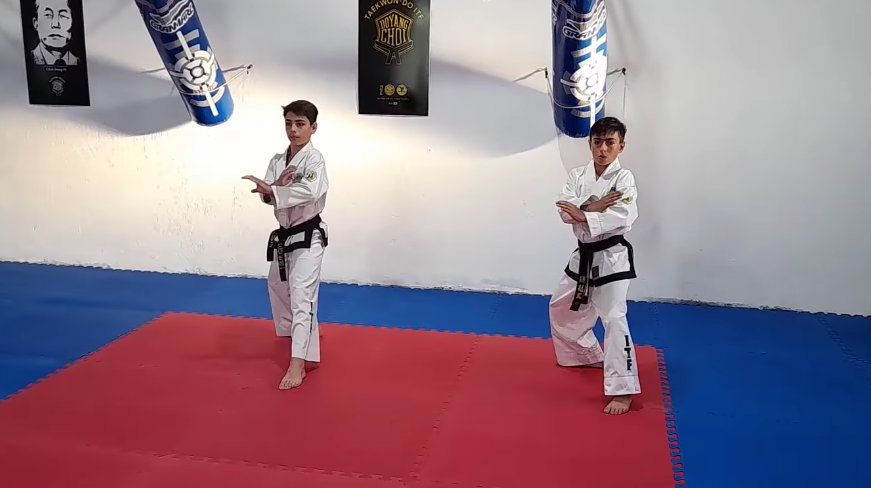 Dos jóvenes funenses representarán a Argentina en el Mundial de Taekwondo de Holanda 